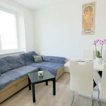 Apartman U Louckeho Klastera 2 Plus Kk Зноймо Екстериор снимка